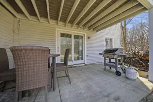 8 Mill Falls Rd, Pembroke, NH 03275 - Photo 10