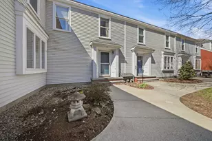 8 Mill Falls Rd, Pembroke, NH 03275 - Photo 4