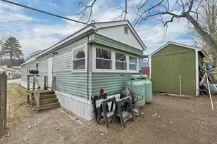 9 Sargent Pl, Gilford, NH 03249 - Photo 6