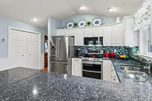 3 Kittanset Rd, Bedford, NH 03110 - Photo 16