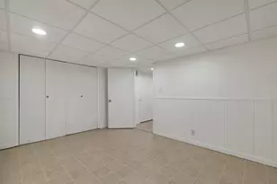 24 Healion St, Manchester, NH 03109 - Photo 48