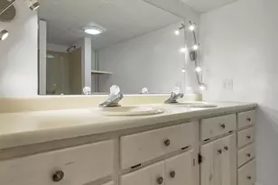 24 Healion St, Manchester, NH 03109 - Photo 38