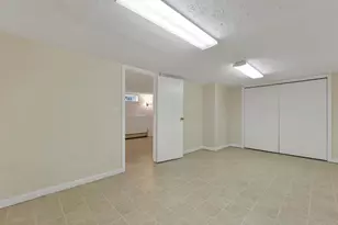 24 Healion St, Manchester, NH 03109 - Photo 46