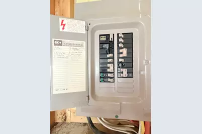 8 Holman Street, Hillsboro, NH 03221 - Photo 30