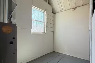 8 Holman St, Hillsboro, NH 03221 - Photo 28