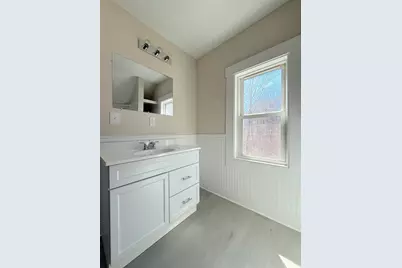 8 Holman Street, Hillsboro, NH 03221 - Photo 20