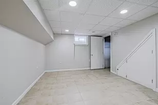 861 Beech St, Manchester, NH 03104 - Photo 26