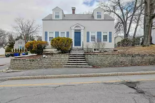 861 Beech St, Manchester, NH 03104 - Photo 2