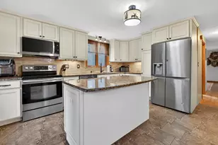 6 Fox Ridge Rd, Epping, NH 03042 - Photo 18