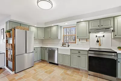 11 Elwood Road, Derry, NH 03038 - Photo 4