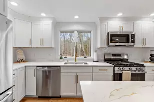 519 Brown Rd, Candia, NH 03034 - Photo 14