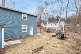 27 Spruce St, Laconia, NH 03246 - Photo 28