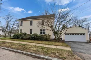 2246 Elm St, Manchester, NH 03104 - Photo 2