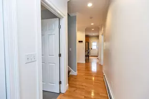 2246 Elm St, Manchester, NH 03104 - Photo 16