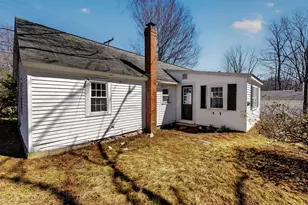 228 Main St, Hampstead, NH 03841 - Photo 8