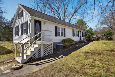 228 Main Street, Hampstead, NH 03841 - Photo 2