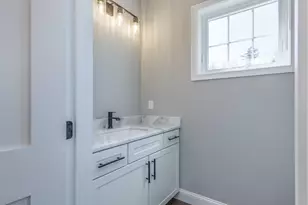 38 Lane Rd, Candia, NH 03034 - Photo 14