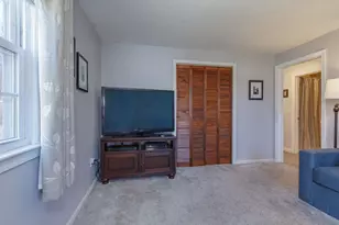 27 Bedard Ave, Derry, NH 03038 - Photo 26