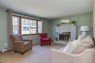 27 Bedard Ave, Derry, NH 03038 - Photo 12