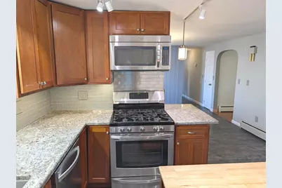 12 Fernand Street, Manchester, NH 03103 - Photo 4