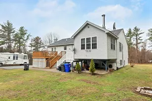 14 N Salem Rd, Hampstead, NH 03841 - Photo 8