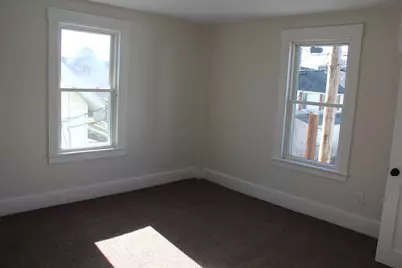 17-19 Thompson Street, Concord, NH 03301 - Photo 8