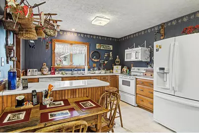 93 Middle Road, Swanton,  05488 - Photo 22