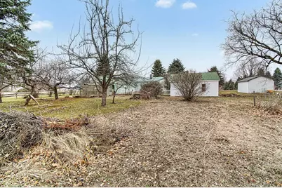 93 Middle Road, Swanton,  05488 - Photo 16