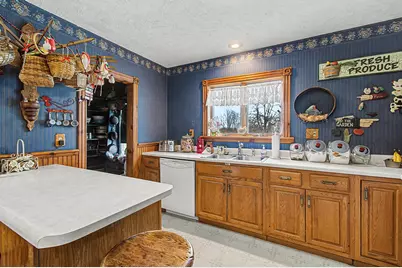 93 Middle Road, Swanton,  05488 - Photo 26