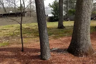 18 Boylston Ave, Nashua, NH 03064 - Photo 8