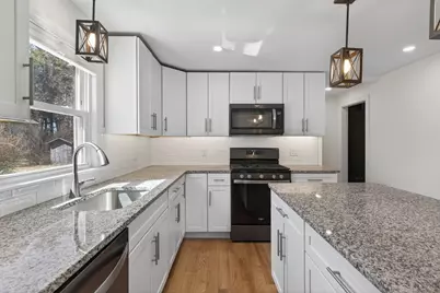 112 Tolend Road, Dover, NH 03820 - Photo 6