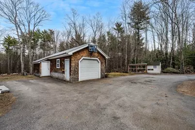 341 Flanders Road, Henniker, NH 03242 - Photo 32