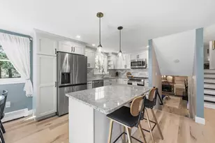 15 Clay St, Merrimack, NH 03054 - Photo 2