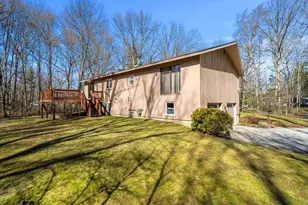 11 Mulberry Ln, Bedford, NH 03110 - Photo 4