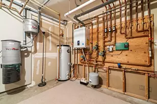 11 Mulberry Ln, Bedford, NH 03110 - Photo 34