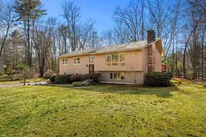 11 Mulberry Lane, Bedford, NH 03110 - Photo 2