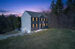 596 Haverhill Rd, Chester, NH 03036 - Photo 4