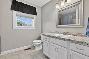 596 Haverhill Rd, Chester, NH 03036 - Photo 32