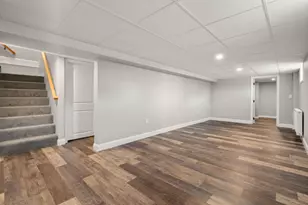 3 Exeter St, Derry, NH 03038 - Photo 22