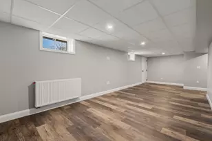 3 Exeter St, Derry, NH 03038 - Photo 24