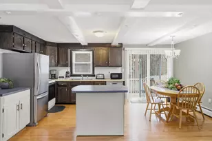 7 Nevens St, Hudson, NH 03051 - Photo 10