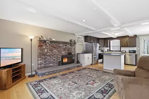 7 Nevens St, Hudson, NH 03051 - Photo 6