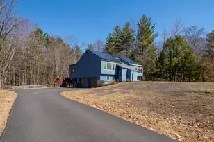 49 Birkdale Rd, Bedford, NH 03110 - Photo 4