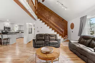 17 Custom St, Nashua, NH 03062 - Photo 18