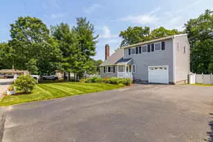 17 Custom St, Nashua, NH 03062 - Photo 2