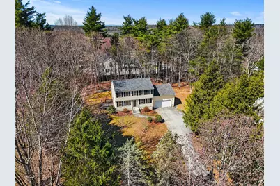 3 Pemigewasset Circle, Derry, NH 03038 - Photo 2