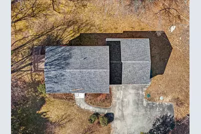 3 Pemigewasset Circle, Derry, NH 03038 - Photo 10