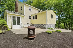 27 Gilcreast Rd, Londonderry, NH 03053 - Photo 38