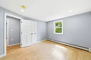 27 Gilcreast Rd, Londonderry, NH 03053 - Photo 26