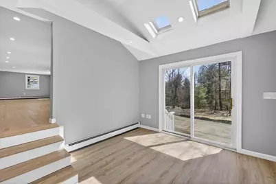 27 Gilcreast Road, Londonderry, NH 03053 - Photo 14